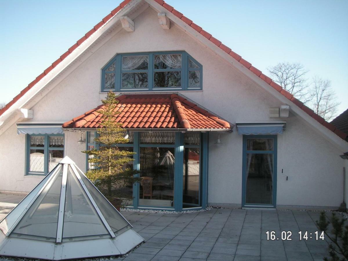 Landpension Germania Neuhausen (Brandenburg) Exterior photo